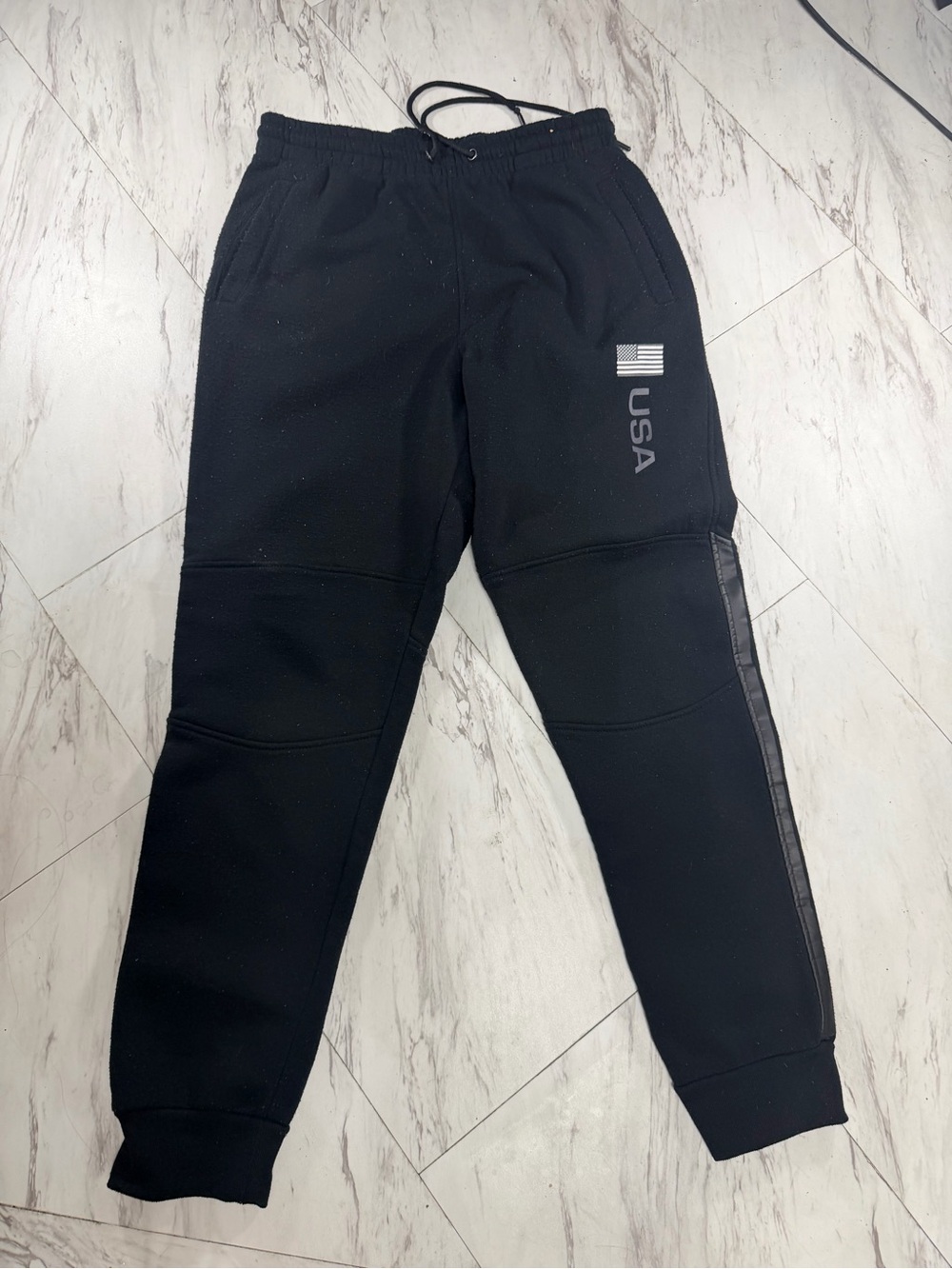 Men's Black USA Graphic Joggers - Athletic Sweatpants